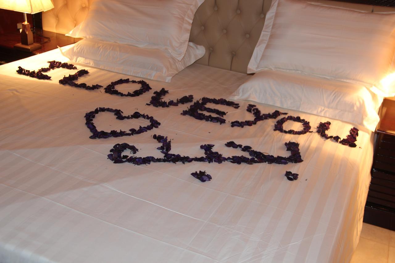 Amyal Alras Aparthotel อัลราสส์ ภายนอก รูปภาพ